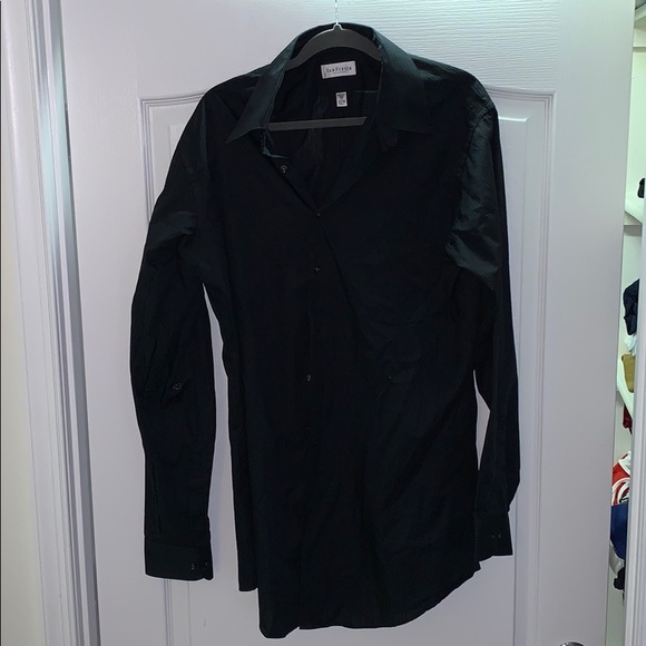 Van Heusen 37/38 17 Neck Button Down - Picture 2 of 3